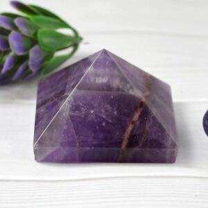 Reiki Healing and Crystal Healing Stone